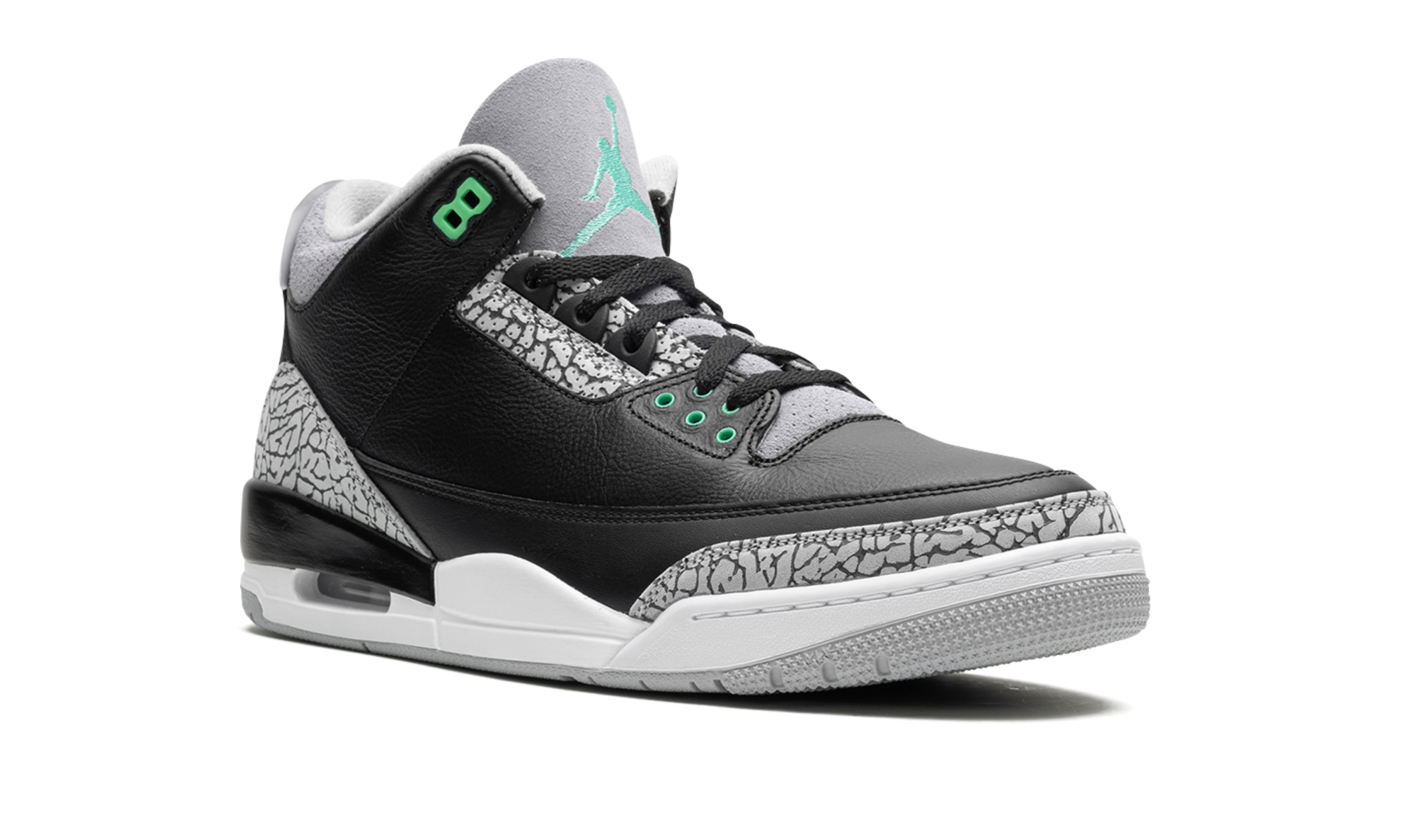 Air Jordan 3 Retro "Green Glow" CT8532 031