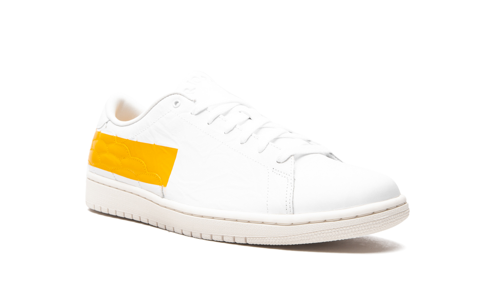 Jordan 1 Low Centre Court "University Gold" DJ2756 102