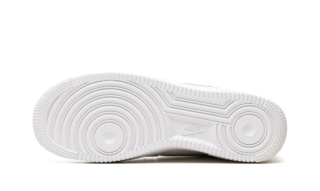 Air Force 1 '07 "White / Parachute Beige" FJ4146 124