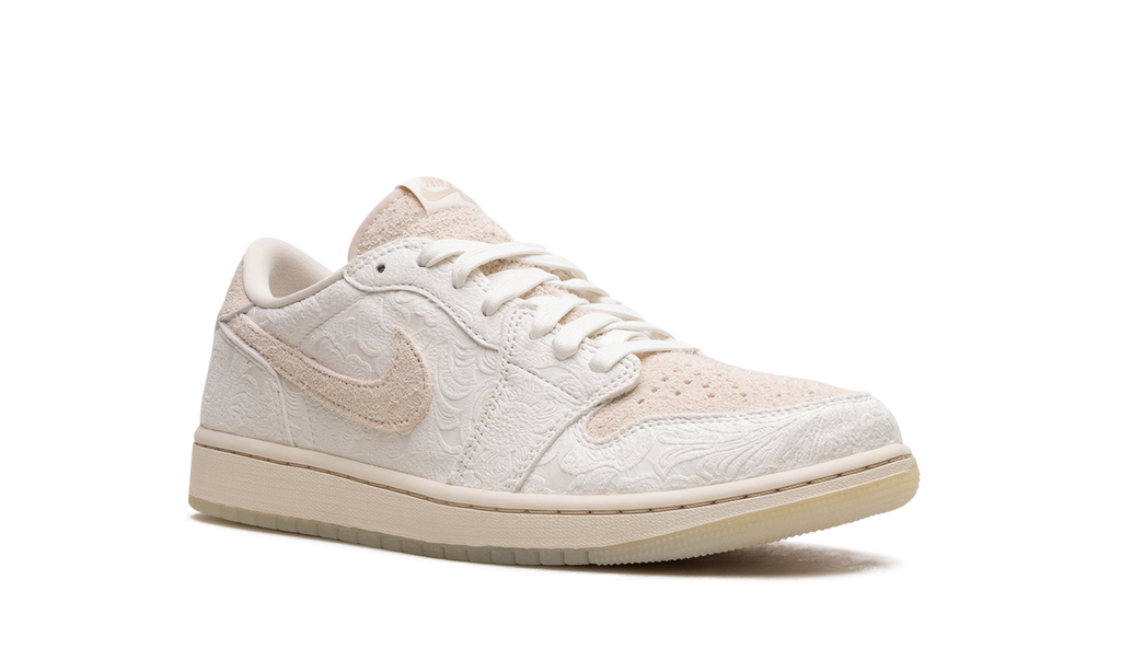 Air Jordan 1 Low OG "Chris Paul - Give Them Flowers" FZ0455 200