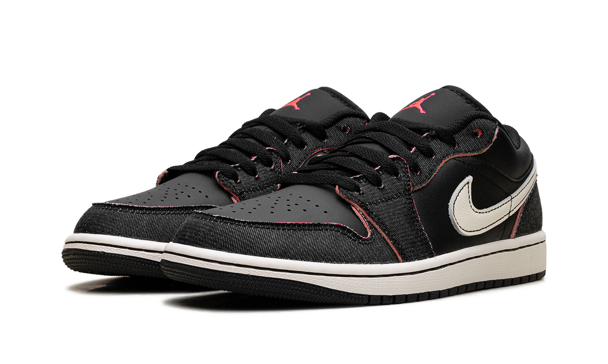 Air Jordan 1 Low SE "Black/Black/Racer Pink/Pale Ivory" IR0842 010
