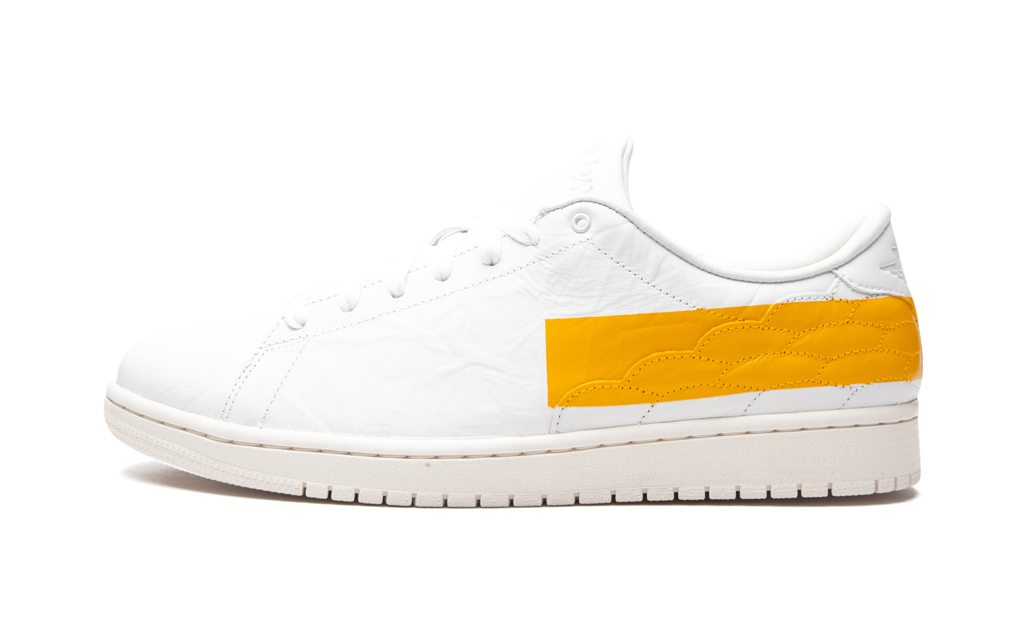 Jordan 1 Low Centre Court "University Gold" DJ2756 102
