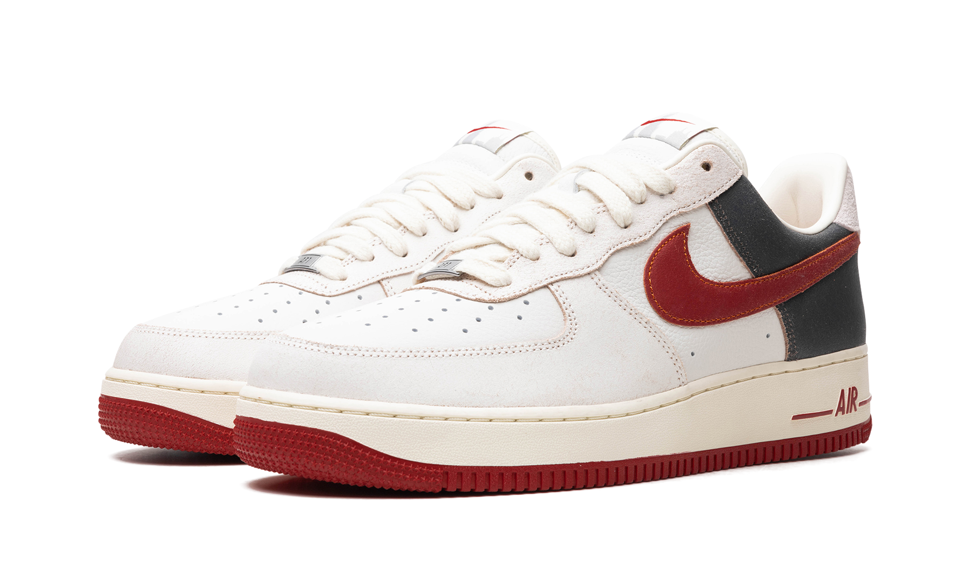Air Force 1 Low "Chicago" FQ8743 121