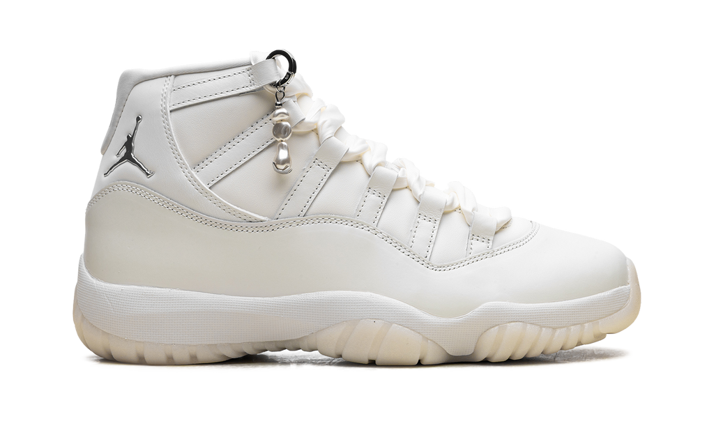 Air Jordan 11 WMNS "Pearl" AR0715 110