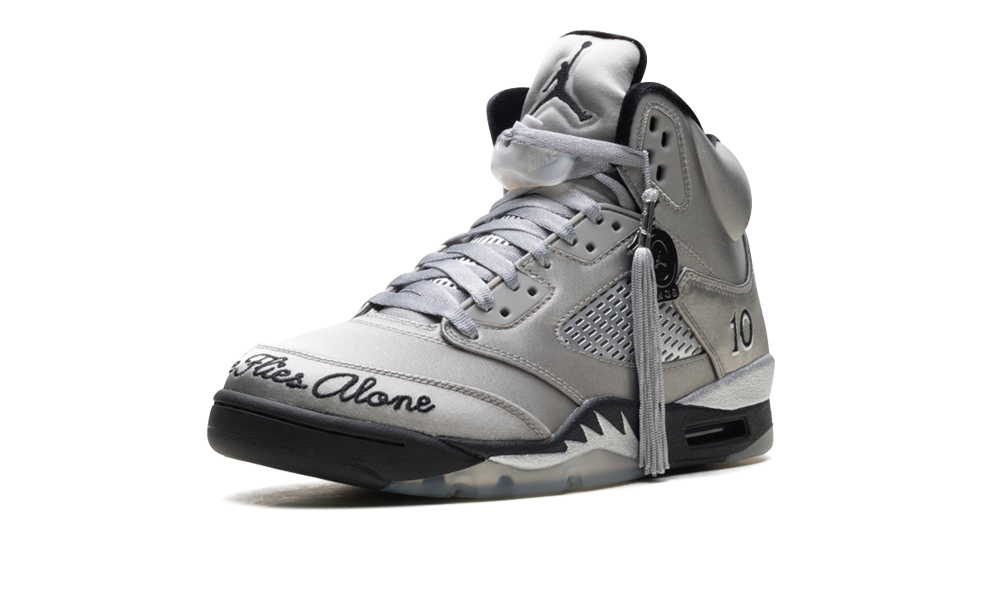 Air Jordan 5 Retro WMNS "Wings (2025)" IO2038 001