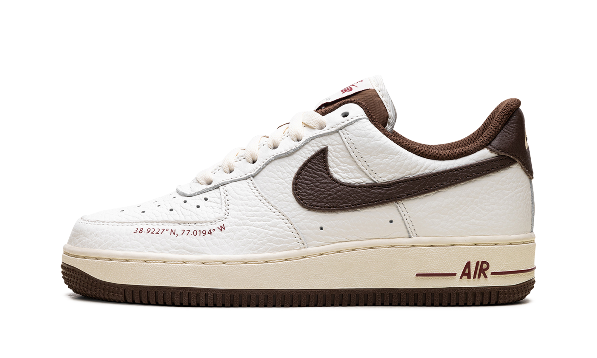 Air Force 1 Low "Howard University" HQ7027 100