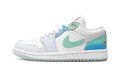 Air Jordan 1 Low WMNS "Emerald Rise" FN8899 131