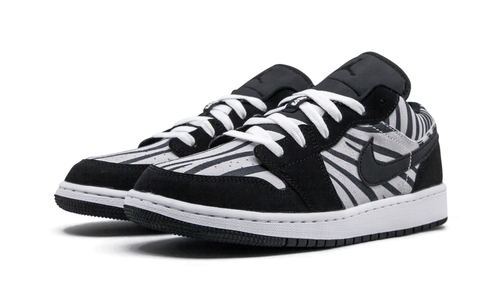 Air Jordan 1 Low GS "Zebra" 553560 057