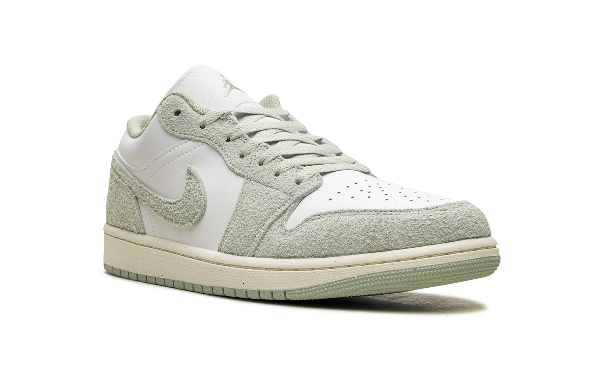 Air Jordan 1 Low SE "Seafoam" FN5214 131