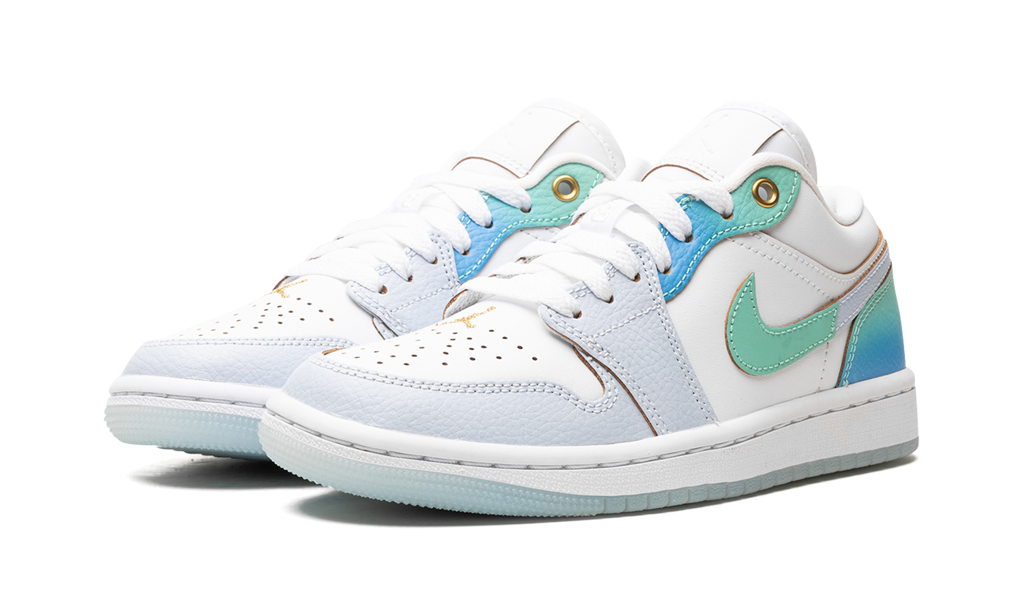 Air Jordan 1 Low WMNS "Emerald Rise" FN8899 131