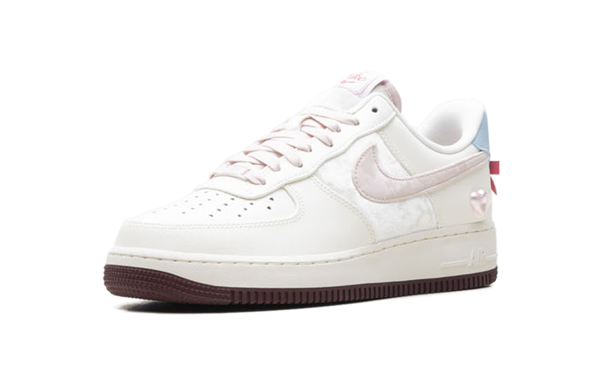 Nike Air Force 1 WMNS "Valentine's Day (2026)" IQ4937 161