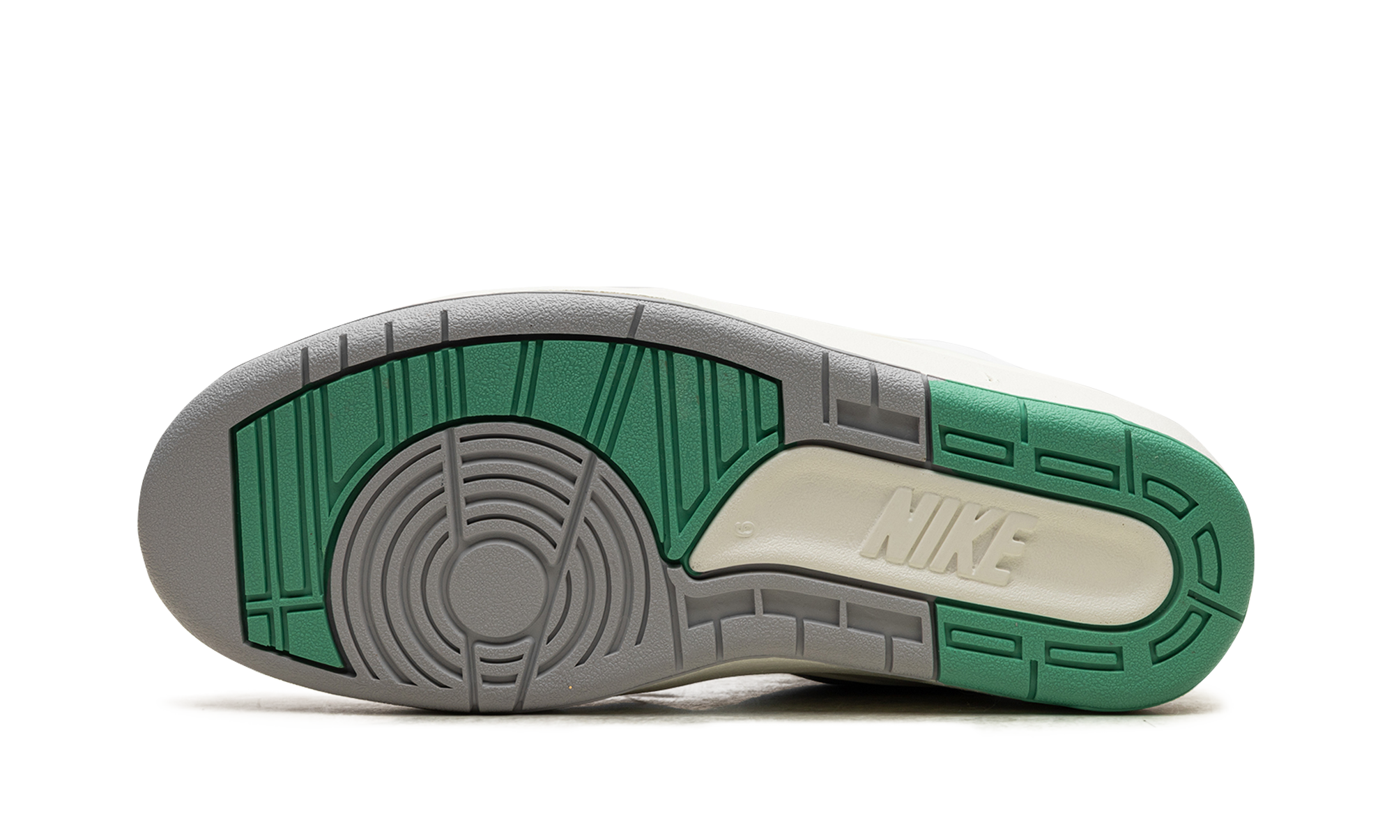 Jordan 2 Retro WMNS "Crystal Mint" FN6755 100