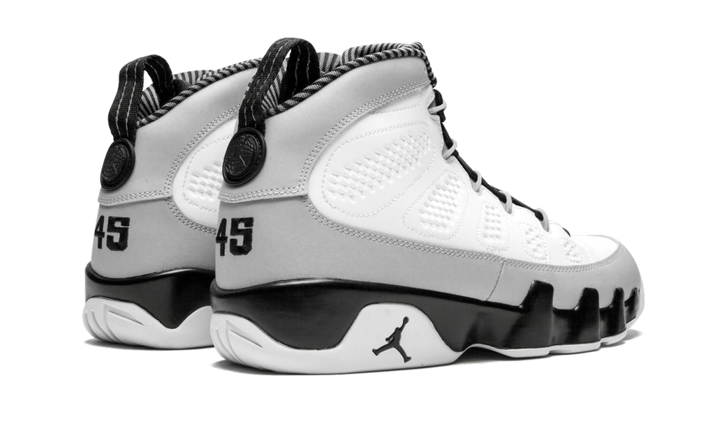 Air Jordan 9 Retro "Barons" 302370 106