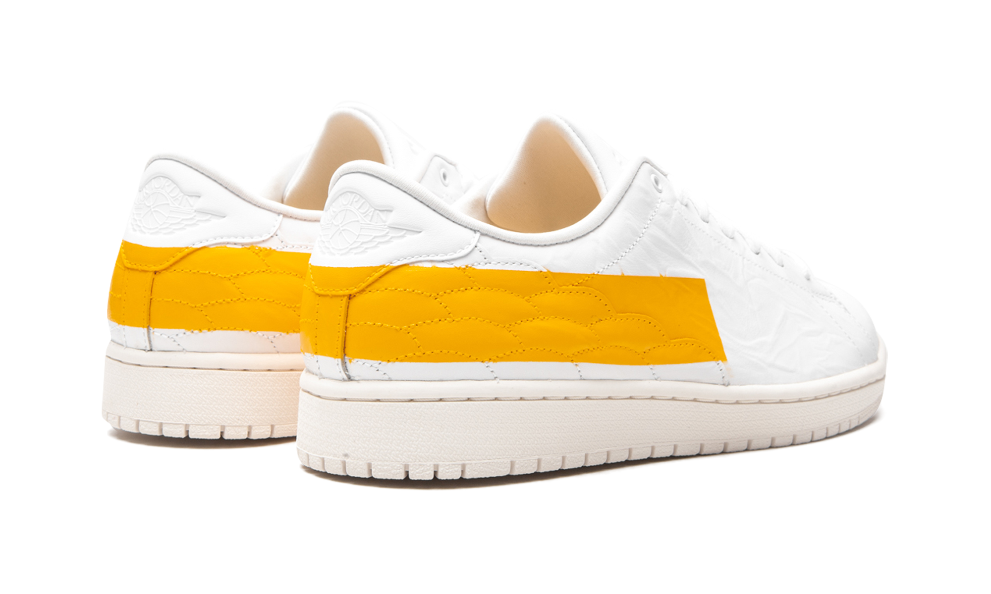 Jordan 1 Low Centre Court "University Gold" DJ2756 102