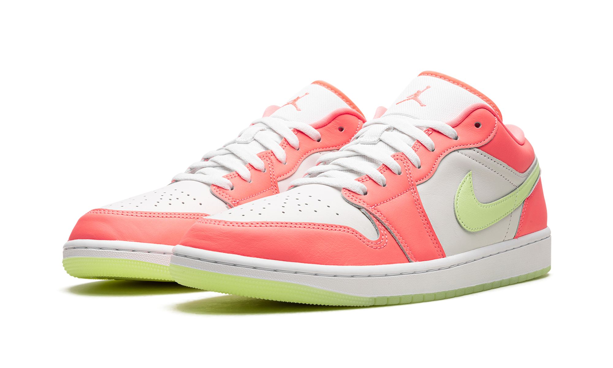 Jordan 1 Low SE "Lava Glow" FN6772 671
