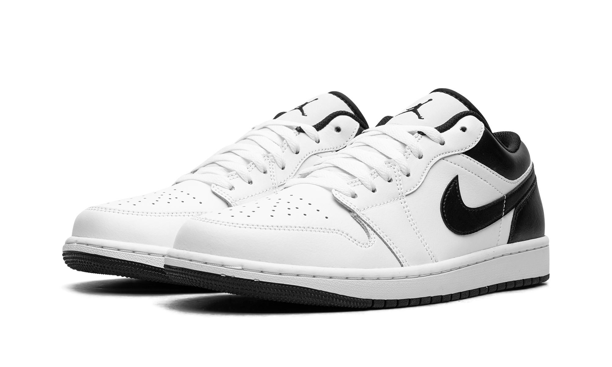 Air Jordan 1 Low "White/Black" 553558 132