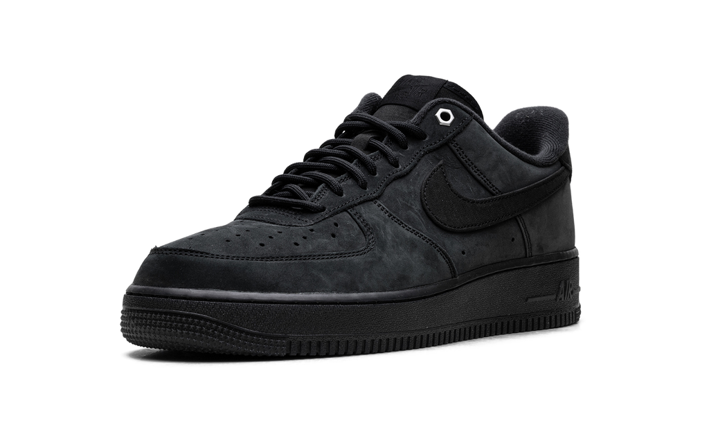 Air Force 1 Low '07 WB "Triple Black Nubuck" CJ9179 001