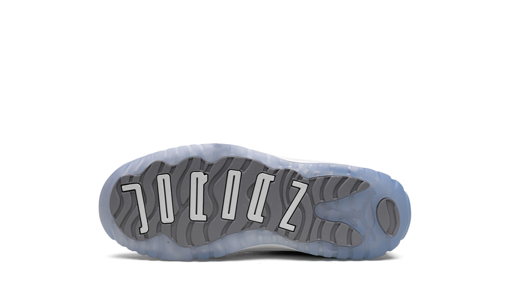 Air Jordan 11 Low PS "Cement Grey" 505835 140