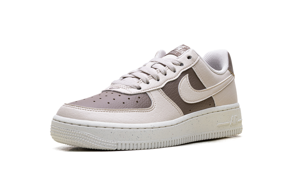 Air Force 1 Low '07 WMNS "Mink Brown Sail White Light Orewood Brown" IH0585 200