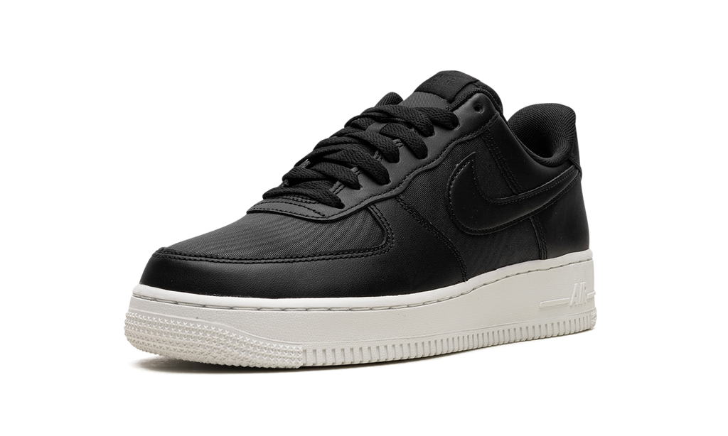 Air Force 1 Low "Black - Nylon" FB2048 001