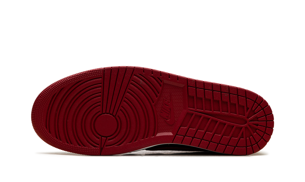 Air Jordan 1 Retro Low OG "Banned (2026)" IW6276 001
