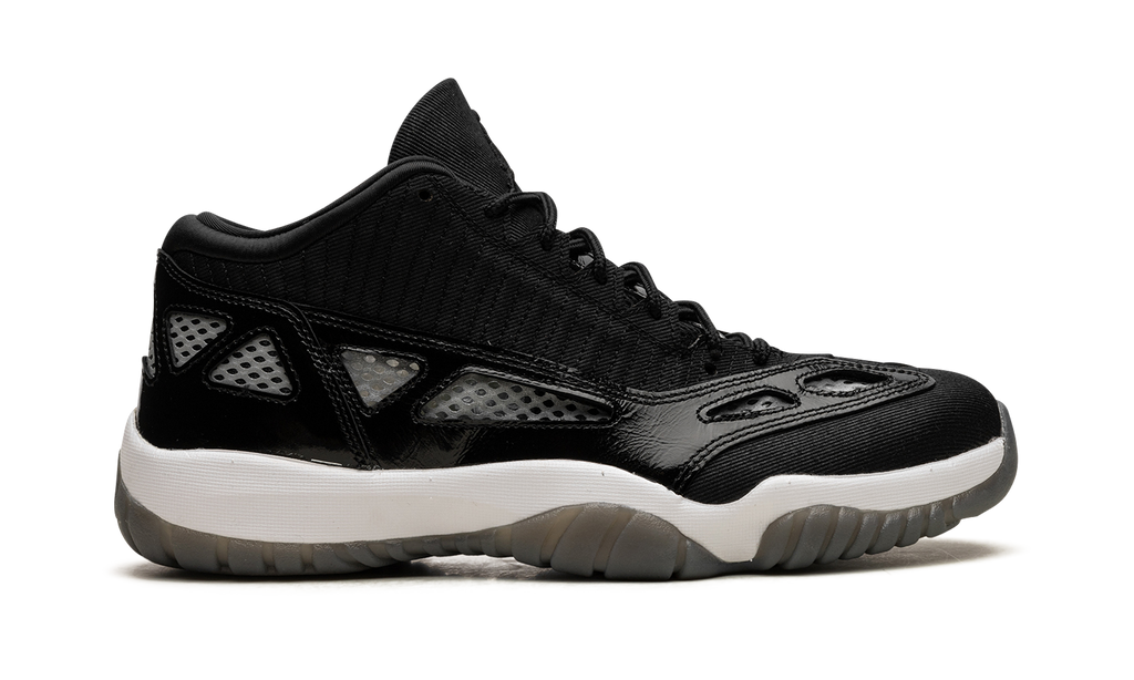 Air Jordan 11 Low IE "Black/White" 919712 001