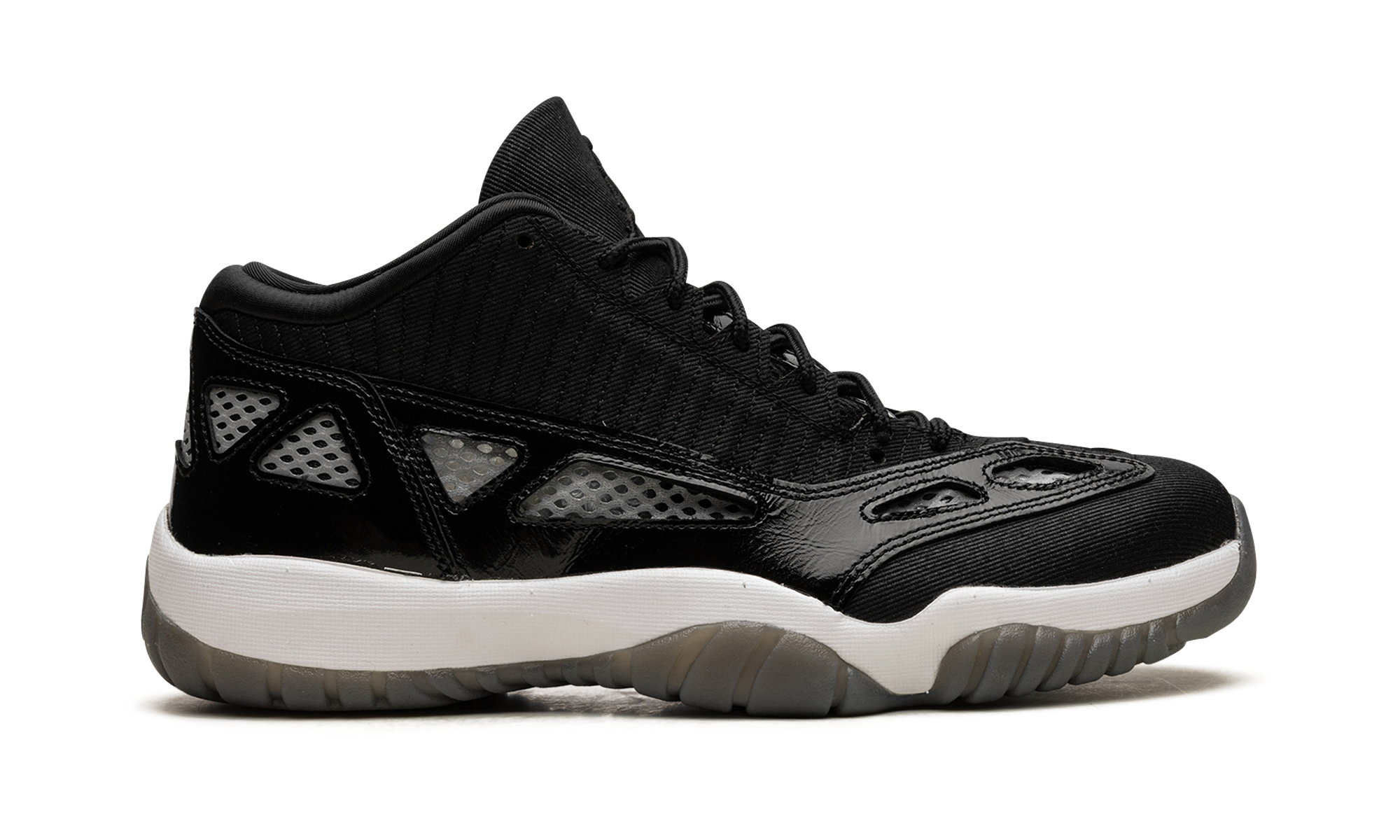Air Jordan 11 Low IE "Black/White" 919712 001