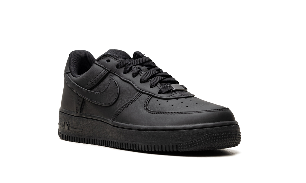Air Force 1 Low Premium "Triple Black" IM3078 001
