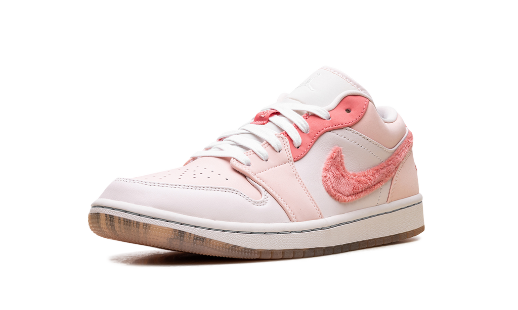 Jordan 1 Low SE WMNS "Mighty Swooshers Pink" DM5443 666