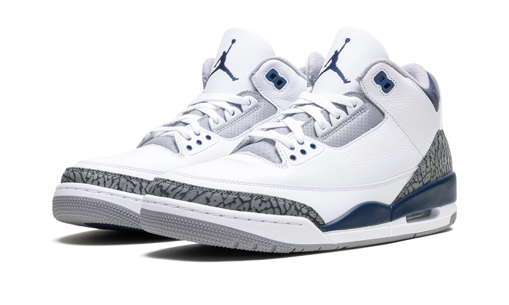 Air Jordan 3 "Midnight Navy" CT8532 140