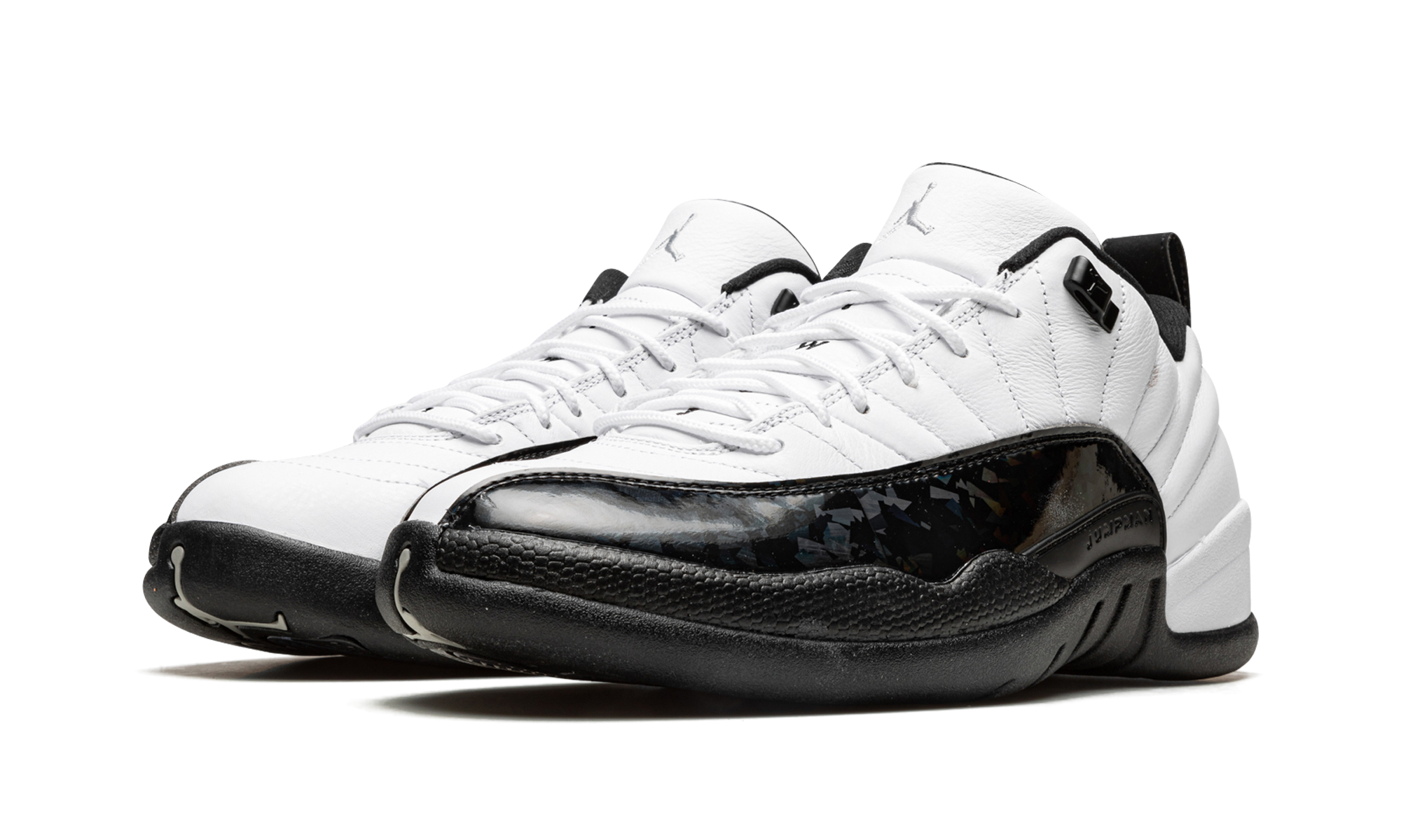 Air Jordan 12 Low "25 Years In China" DO8726 100