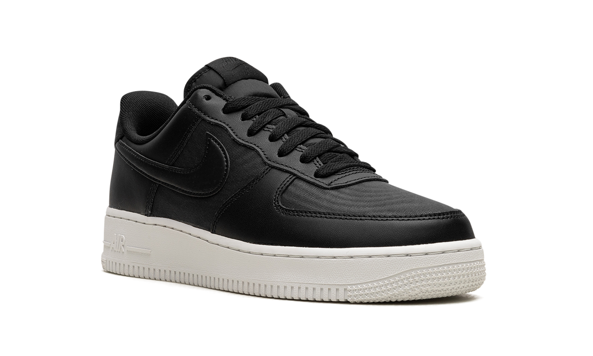 Air Force 1 Low "Black - Nylon" FB2048 001