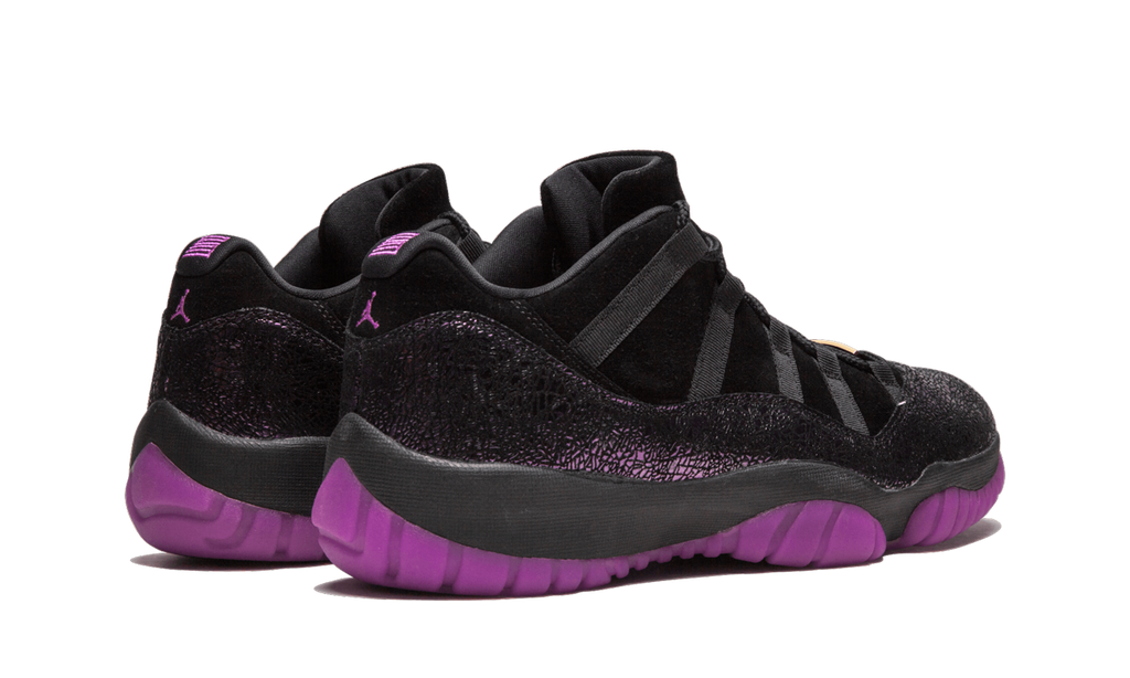 AIR JORDAN 11 RTR L THINK 16 WMNS "Rook To Queen" AR5149 005
