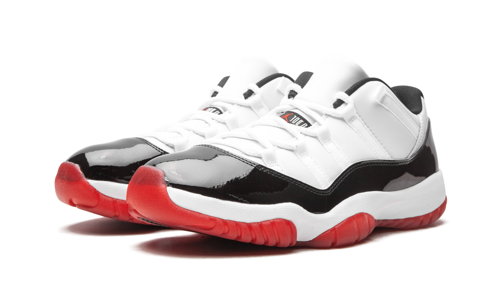 Air Jordan 11 Retro Low "Concord Bred" AV2187 160