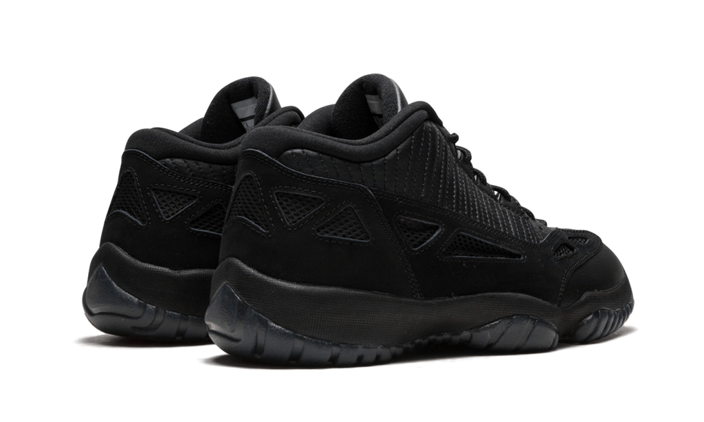 Air Jordan 11 Retro Low "Referee" 306008 003