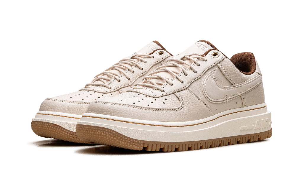 Air Force 1 Low "Luxe Pearl White" DB4109 200