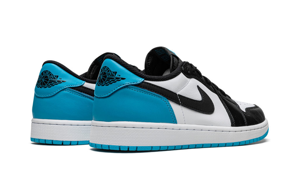 Air Jordan 1 Low OG "UNC" CZ0790 104