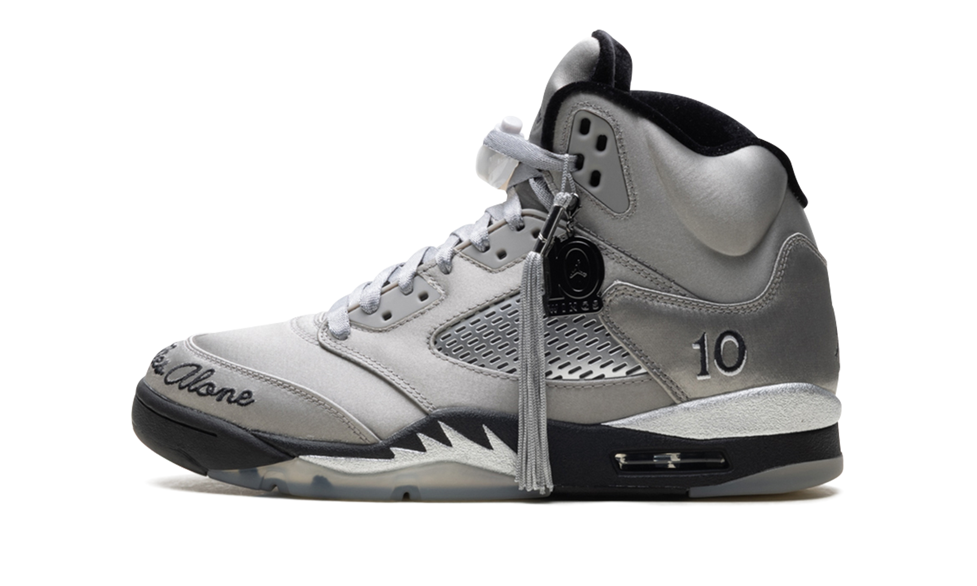 Air Jordan 5 Retro WMNS "Wings (2025)" IO2038 001