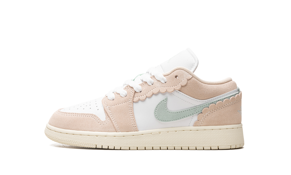 Air Jordan 1 Low SE GS "Guava Ice" DZ5356 800