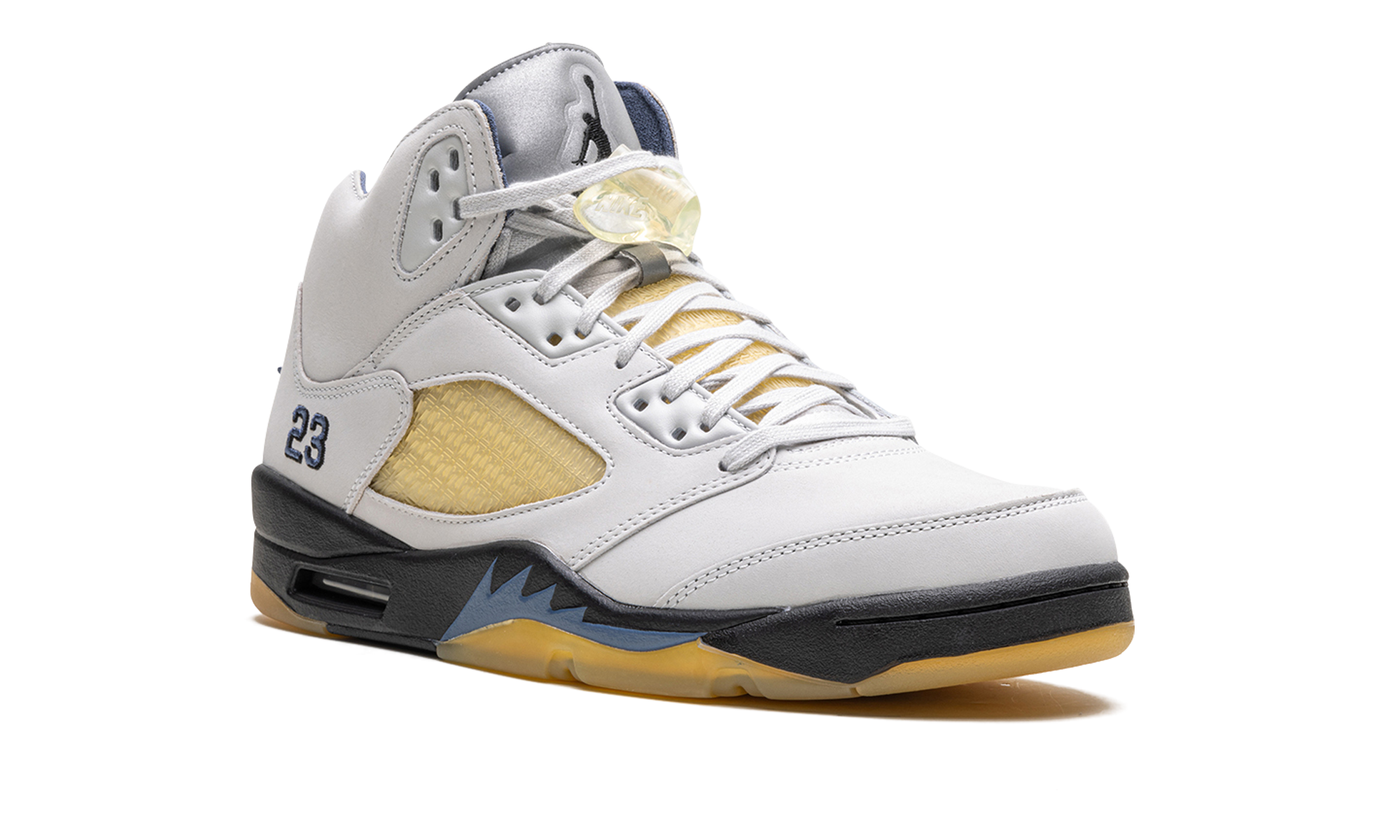 AIR JORDAN 5 WMNS "A Ma Maniére - Diffused Blue" FZ5758 004
