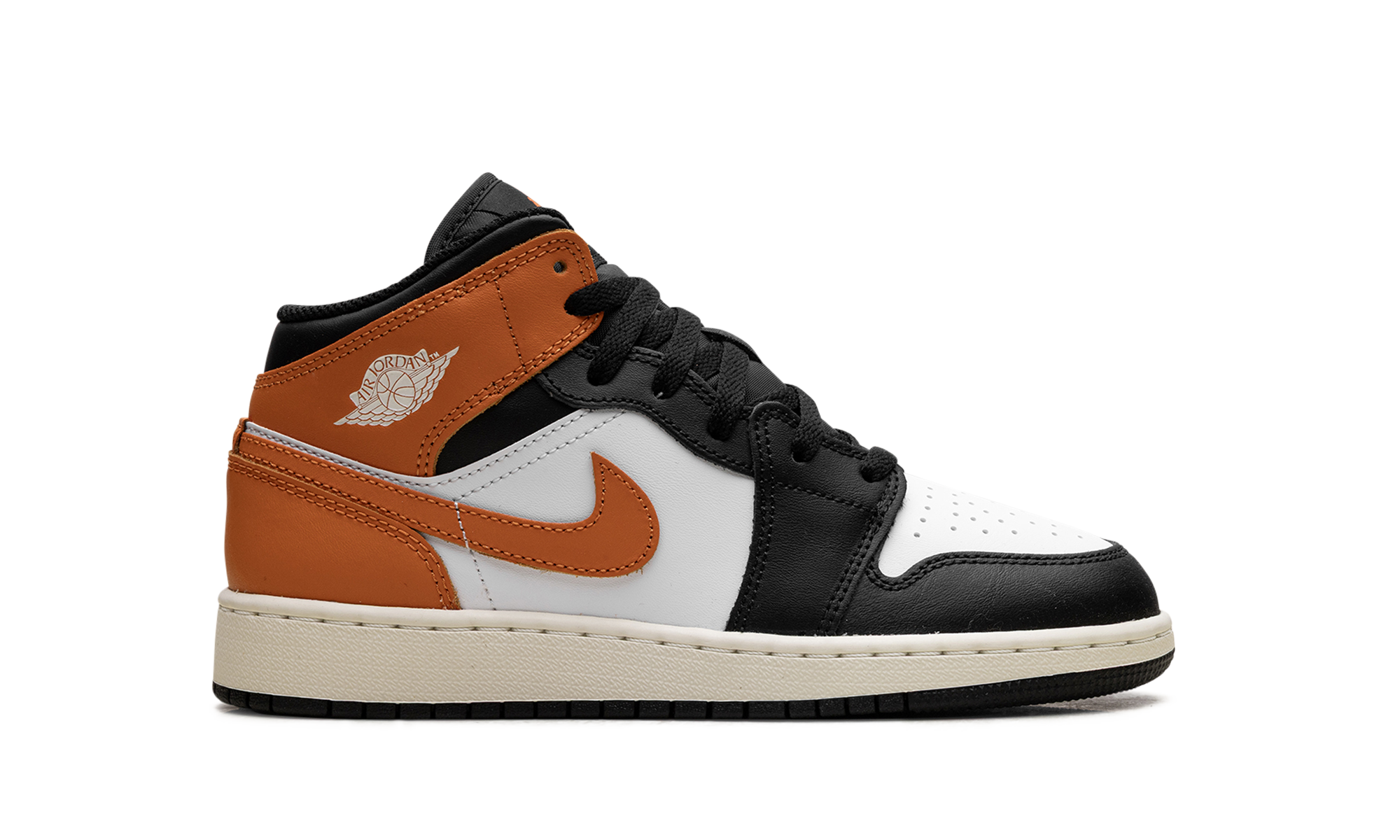 Air Jordan 1 Mid GS "Starfish Black Toe" DQ8423 801