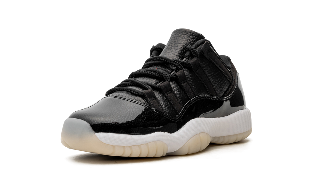 Jordan 11 Retro Low GS "72-10" 528896 001