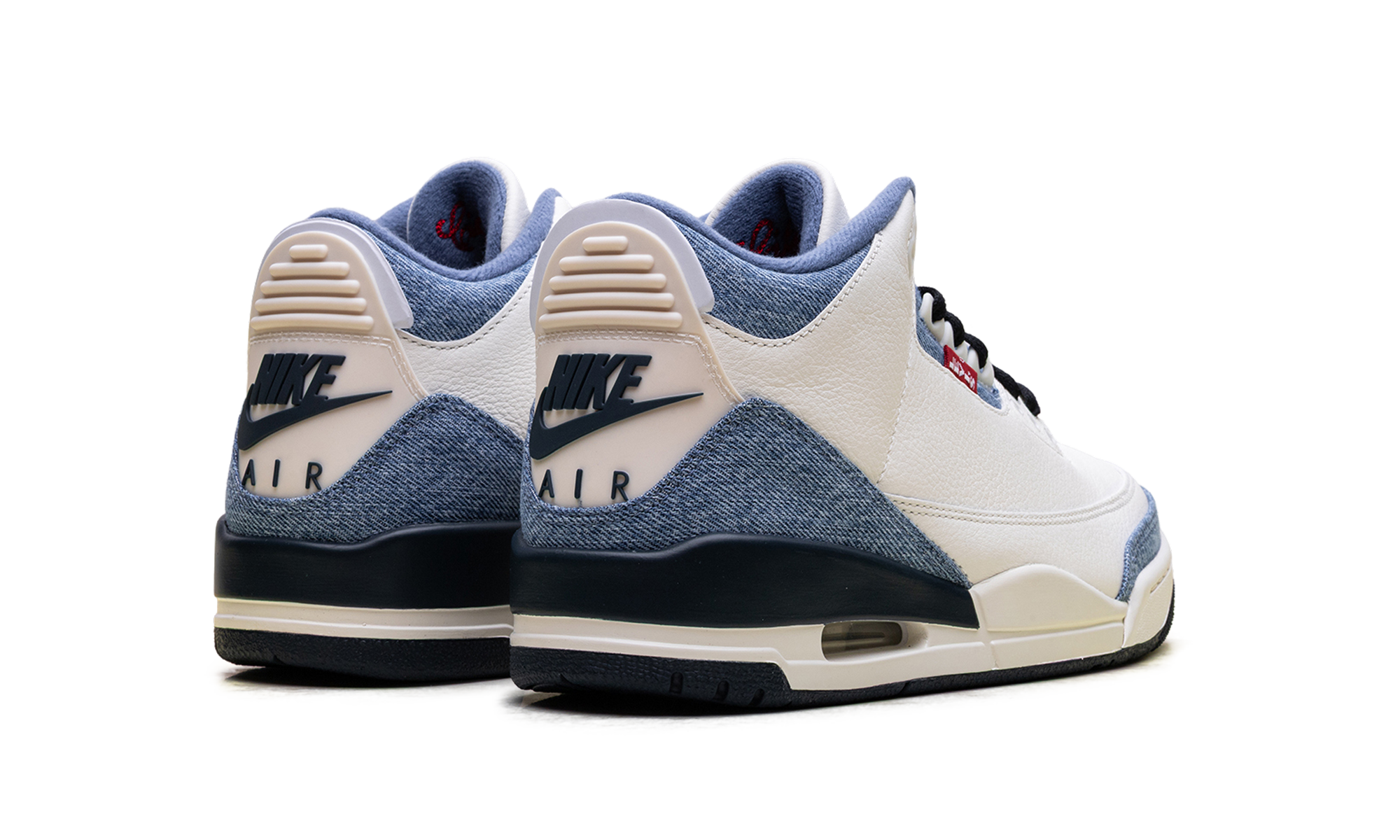 Air Jordan 3 "Levi's - All-Star" IR0912 400