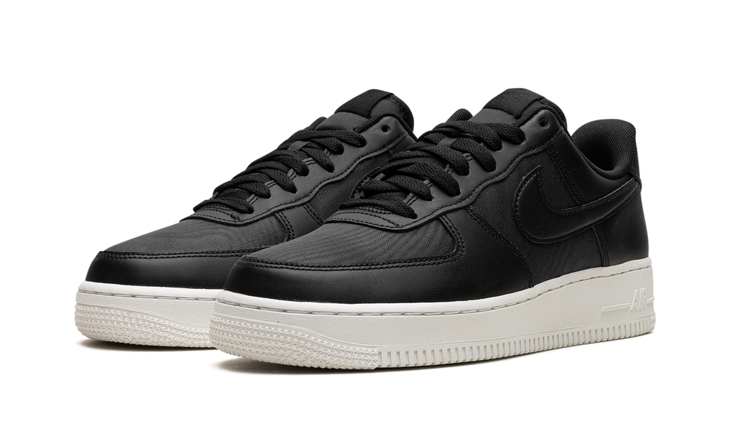 Air Force 1 Low "Black - Nylon" FB2048 001