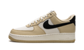 Air Force 1 '07 LX Low "Team Gold" DV7186 700