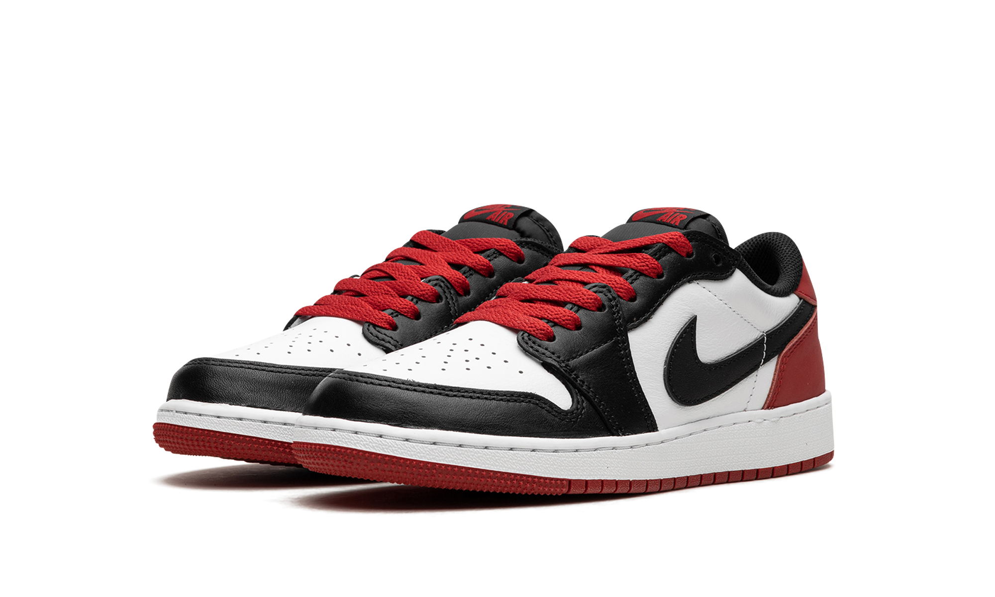 Air Jordan 1 Low OG GS "Black Toe" CZ0858 106