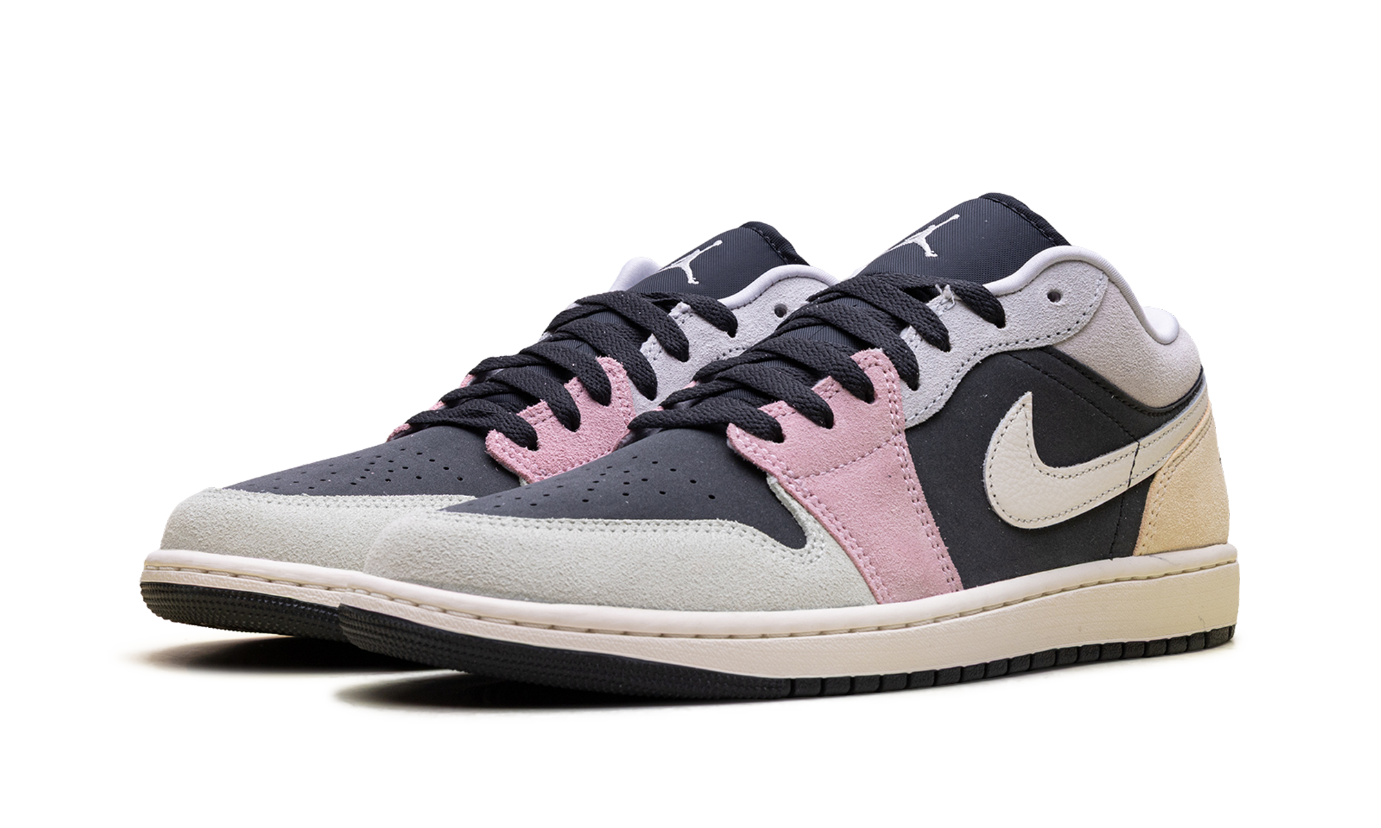 Air Jordan 1 Low SE "Black Pastels" IB7109 004
