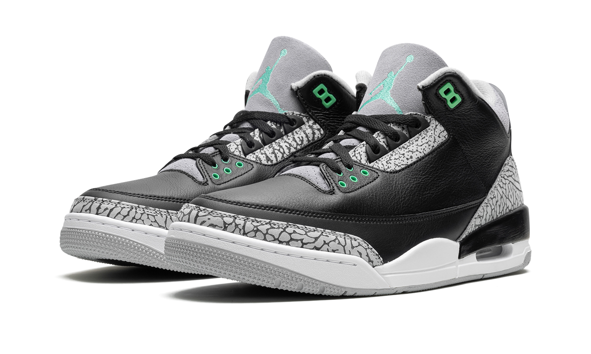 Air Jordan 3 Retro "Green Glow" CT8532 031