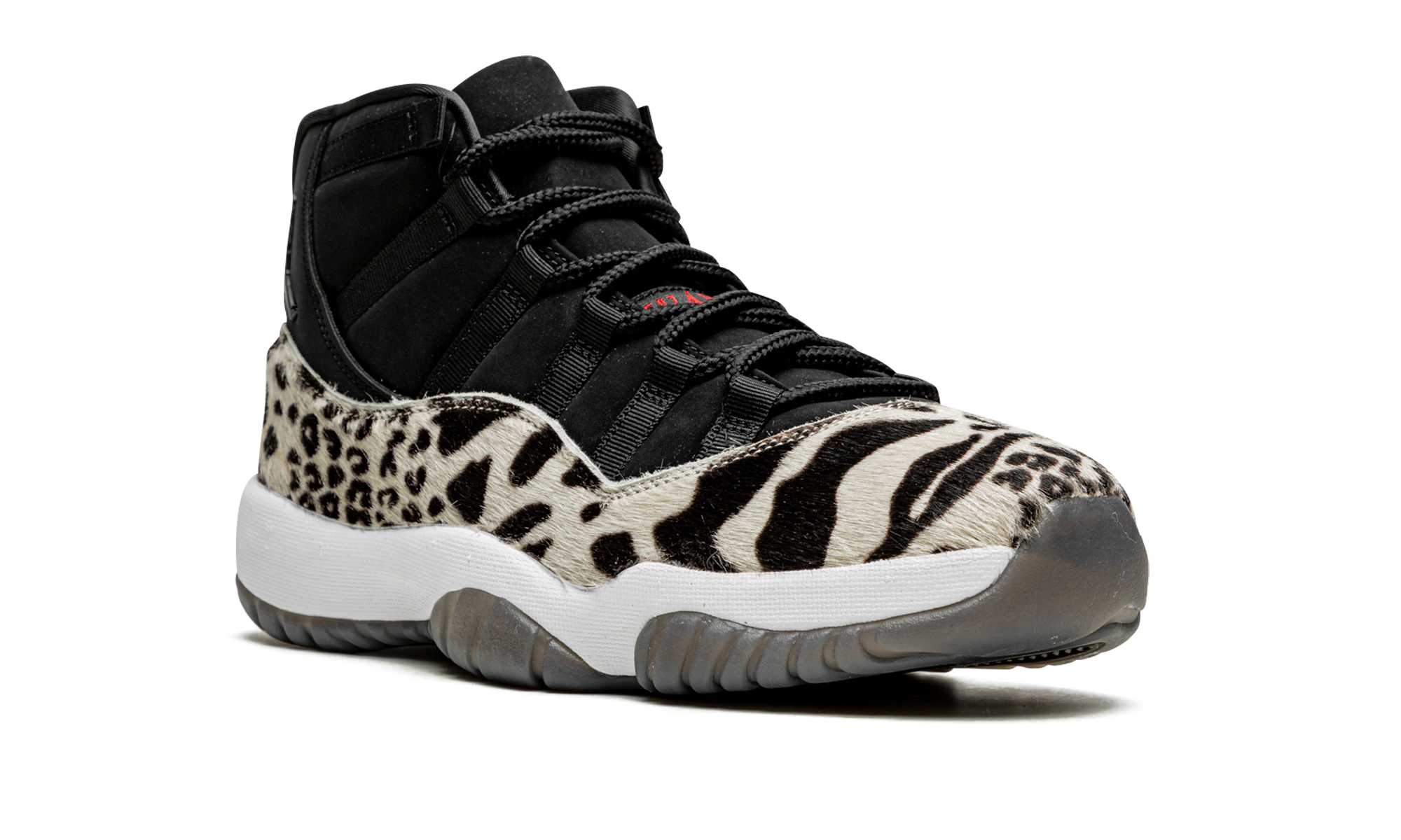 AIR JORDAN 11 WMNS "Animal Instinct" AR0715 010