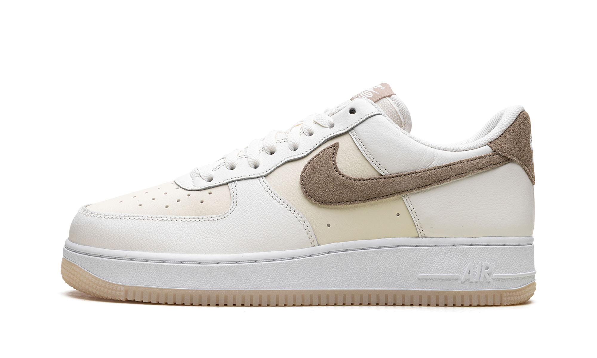 Air Force 1 "Coconut Milk" FN5832 101